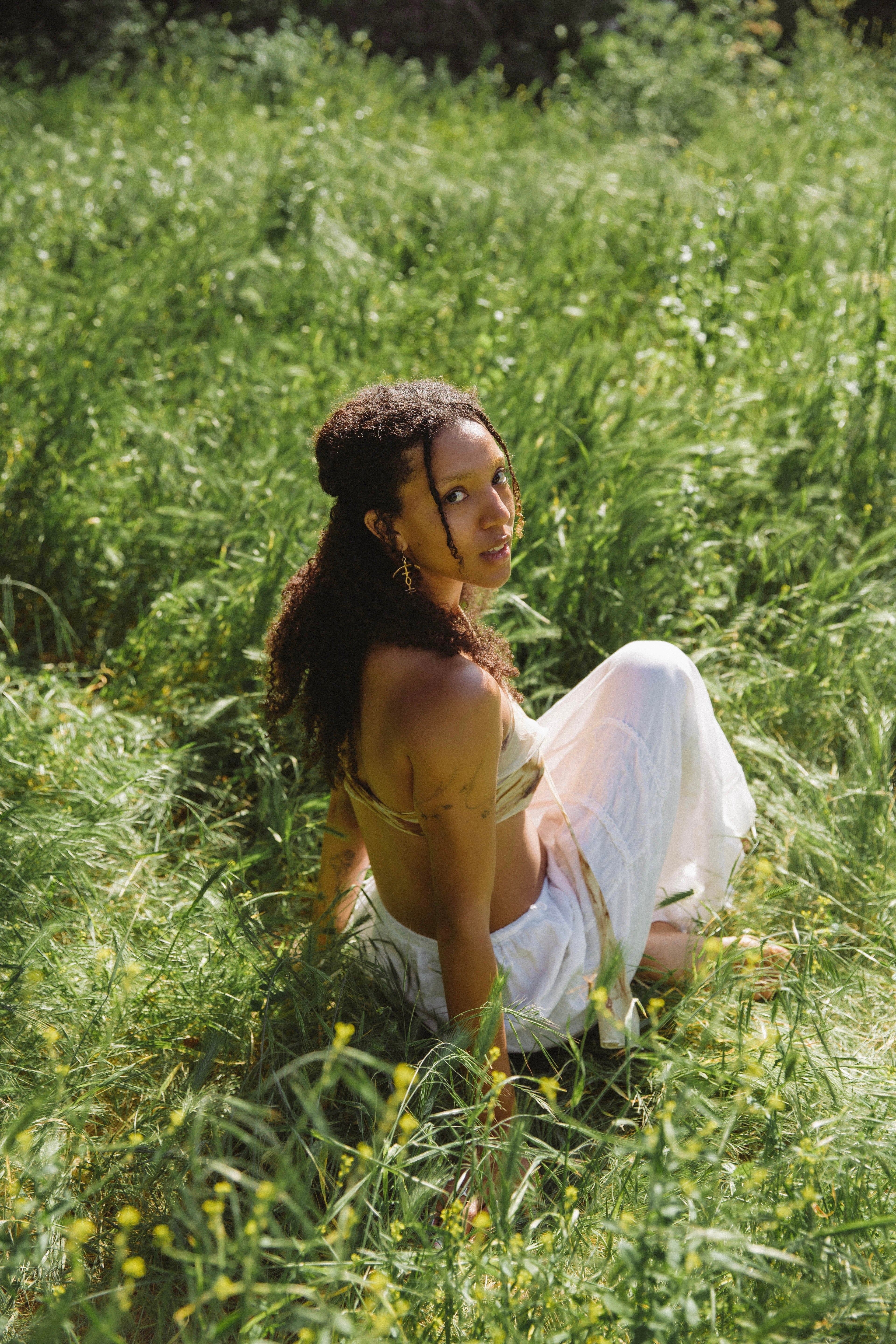 FRESH FACES: Return to the Wild with Sasha Emoniee