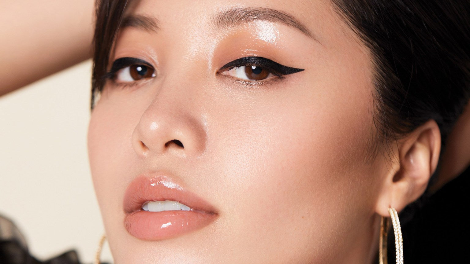 Interview with Michelle Phan of EM Cosmetics