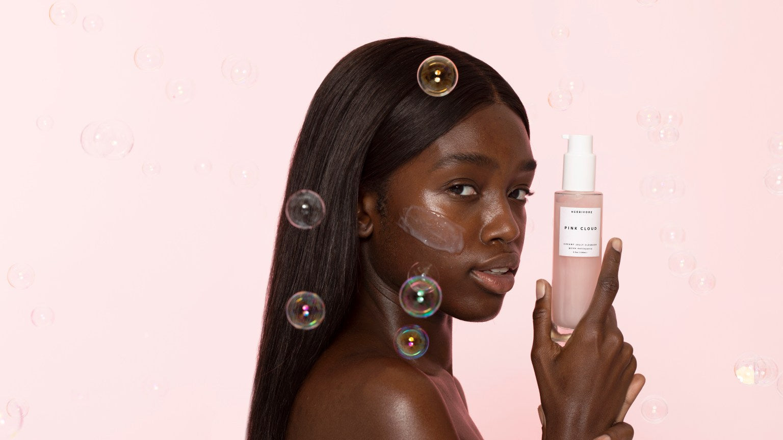 Meet Your New “Complete Comfort” Creamy Jelly Cleanser